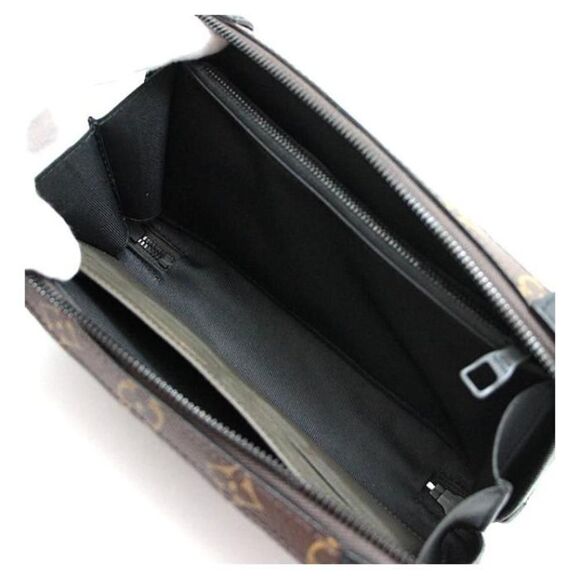 Louis Vuitton Soft Trunk Shoulder Bag Wallet Taiga Monogram - Picture 6 of 6